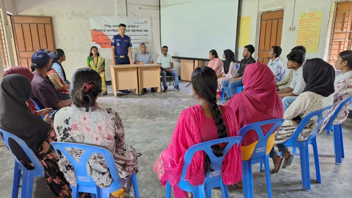 কুড়িগ্রামে শিশুবান্ধব নীতি প্রণয়নে শিশুদের অংশগ্রহণ নিশ্চিতের আহ্বান