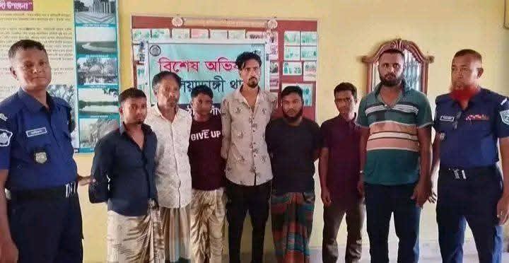 বালিয়াডাঙ্গীতে মাদকবিরোধী অভিযানে ৭২ ঘণ্টায় ৪,৯৫০ পিস ইয়াবাসহ গ্রেপ্তার - ৭