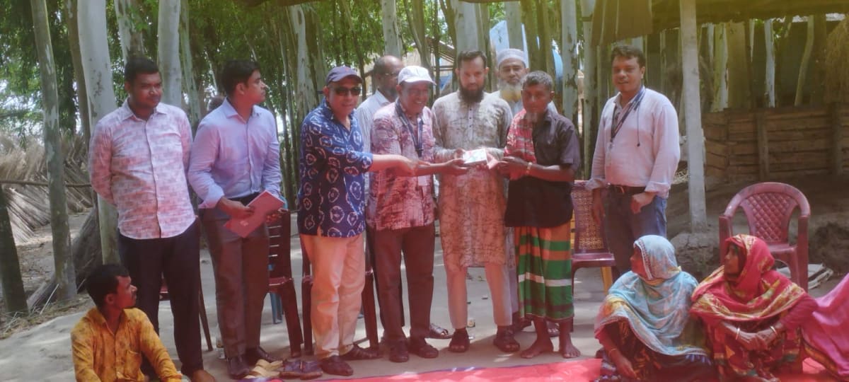 কুড়িগ্রামে প্রতিবন্ধী ব্যাক্তিদের জীবন মানোন্নয়নে সরকারী কর্মকর্তাদের এফডিআইডিপি প্রকল্প পরিদর্শন ও সভা