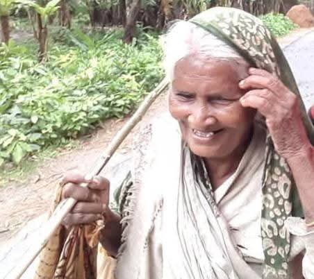হরিপুরে মানসিক স্বাস্থ্য সমস্যায় থাকা পাগলদের চিকিৎসা ও পুনর্বাসনের অভাবে রাস্তায় কাটাছেন দিন রাতভর।