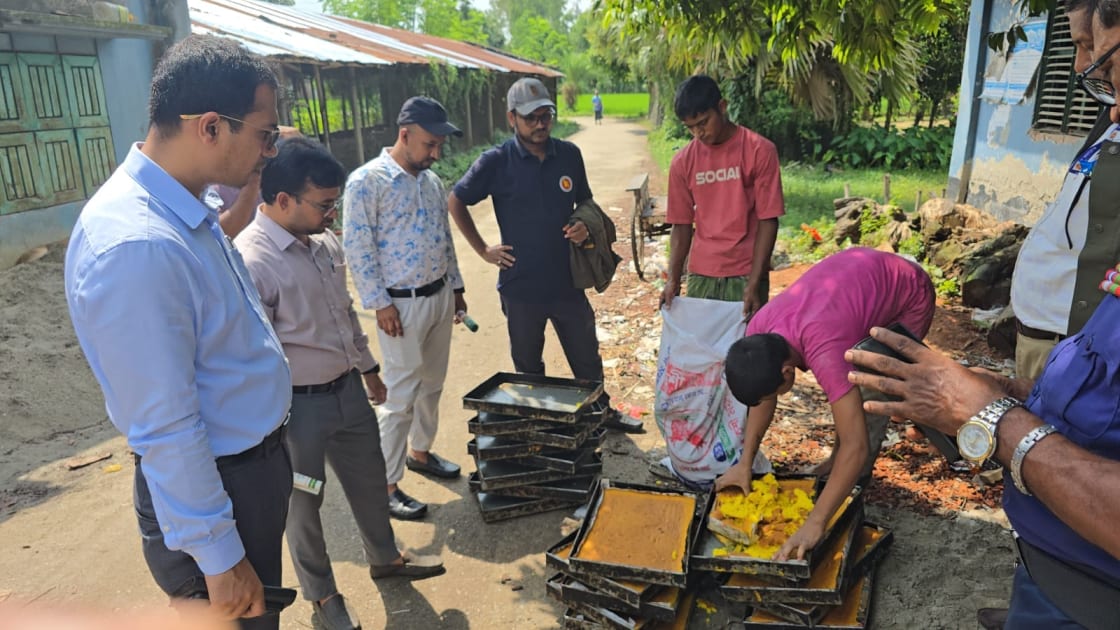 কাহালুতে দুই বেকারিতে মোবাইল কোর্ট, ৩৫ হাজার টাকা জরিমানা