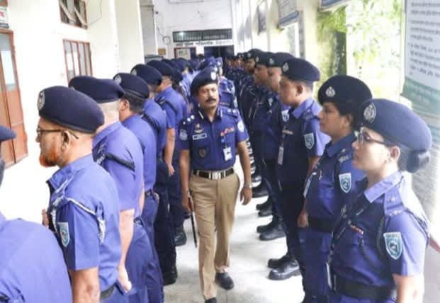 ঠাকুরগাঁওয়ে পুলিশ সুপারের পুলিশ কোর্টের বার্ষিক পরিদর্শন
