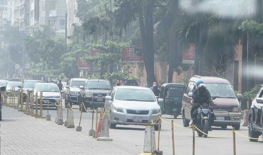 বসুন্ধরায় আবাসন বাড়ছে, বাড়ছে গাড়ি; বাড়েনি ফিলিং স্টেশন
