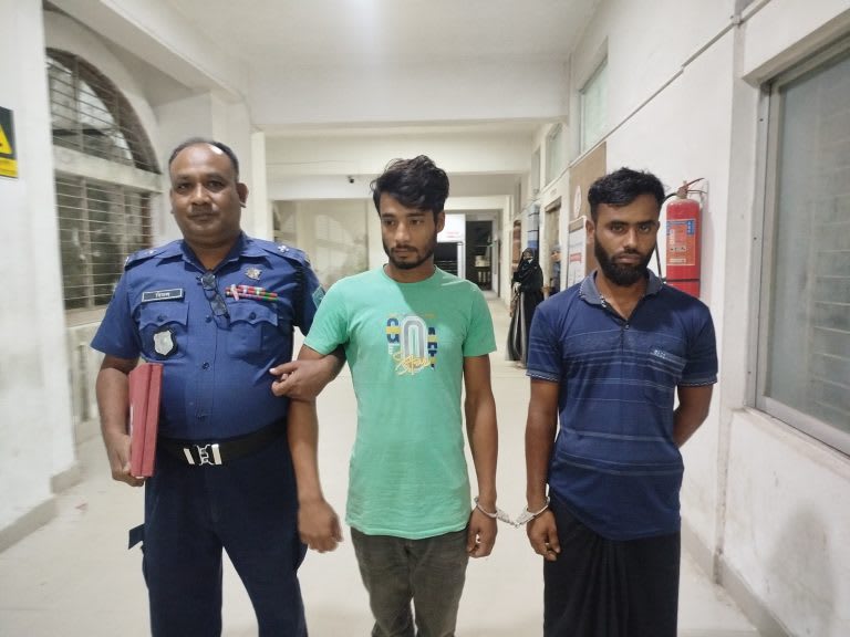 পঞ্চগড়ে গোপনে নারীর ভিডিও ধারণ করে ব্ল্যাকমেইলের অভিযোগে গ্রেপ্তার ২