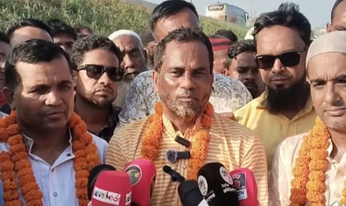 রায়গঞ্জে ইটভাটা মালিক সমিতির নির্বাচন সম্পন্ন : সভাপতি হানিফ সা:সম্পাদক জুবায়ের,সাংগঠনিক ফরিদ